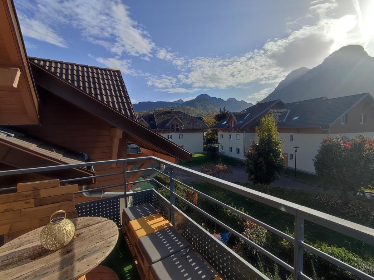 Appartement Plein Centre Village, Vue Montagnes, Proximite Immediate Lac 두사르 외부 사진